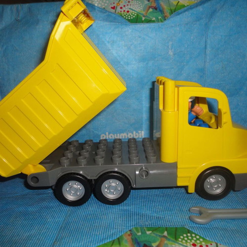 Lego Duplo 5651 Construction Dump Truck like new, rare set
