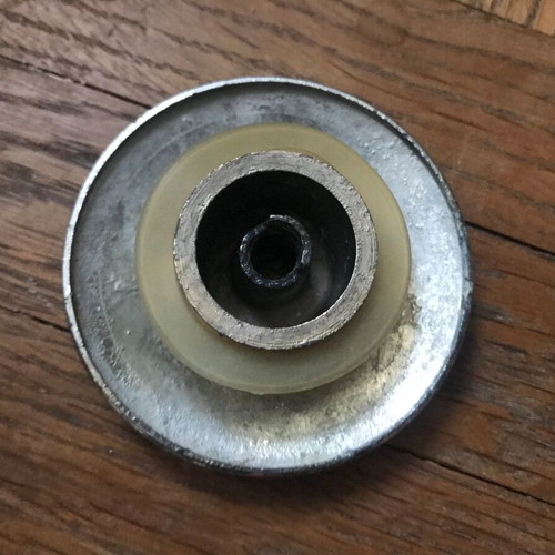 Brass mushroom sink valve used with two caps