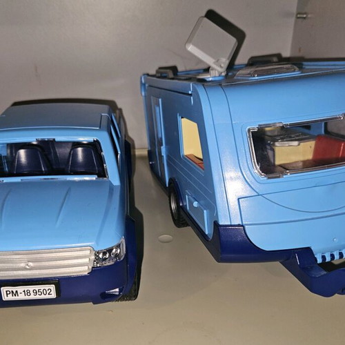 Playmobil Jeep with Caravan and 4 Figures used