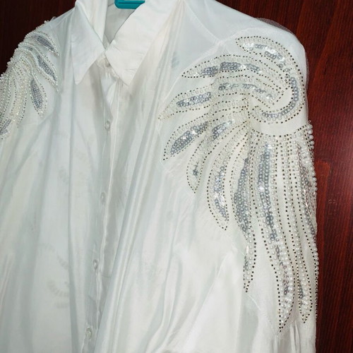White sequin shirt like new