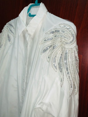White sequin shirt like new