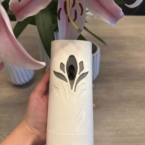 Airwick electric device like new, white color