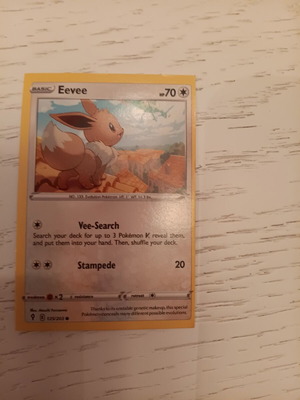 4 Pokémon Cards Eevee, Swablu, Herdier & Fletchinder from Evolving Skies like new