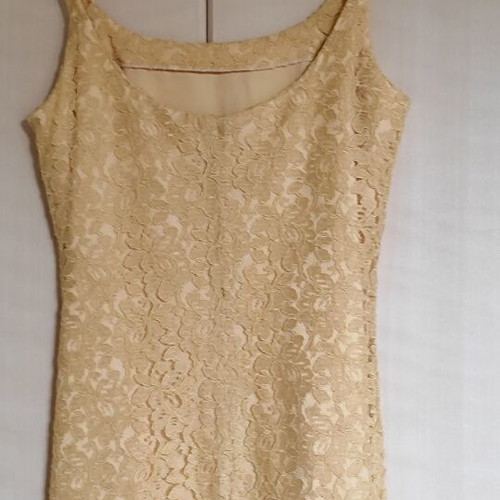 Anna Sereti Collection mini dress with yellow-beige lace, size 48
