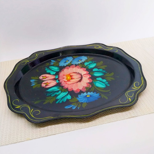 Russian hand-painted metal serving tray used, floral design