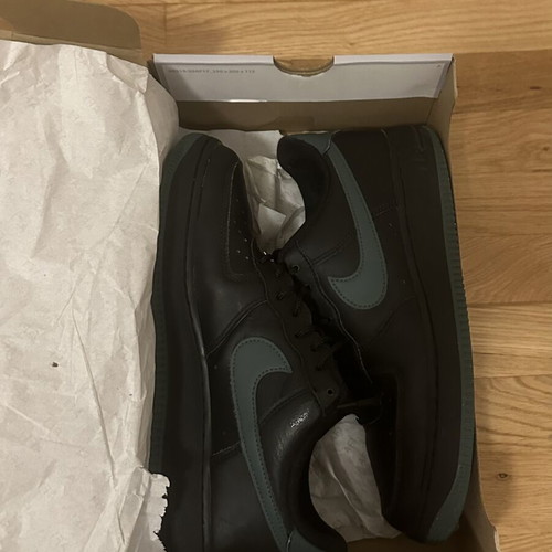 Nike Air Force 1 men's sneakers black size 42.5