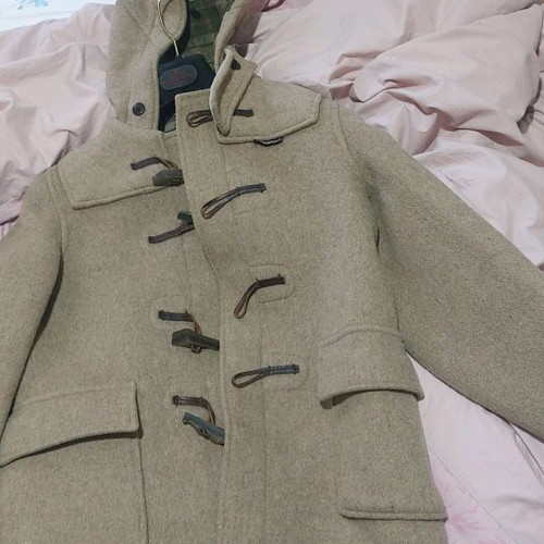 Gloverall wool coat for 146 height in excellent condition