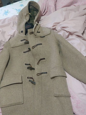 Gloverall wool coat for 146 height in excellent condition