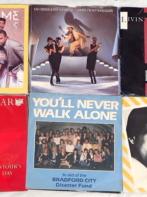 7" records used, foreign pop music pack