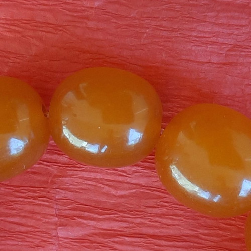 Necklace from authentic old Baltic cognac amber used, 70.25 g