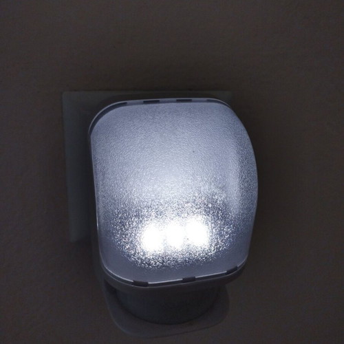 Night Light with Motion Sensor like new