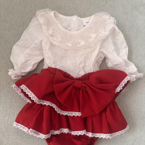 Baby Romper like new for 6-9 months