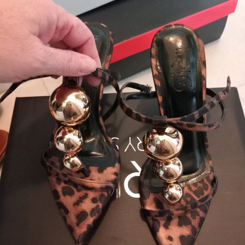 Iris sandals new, black with gold details, size 37