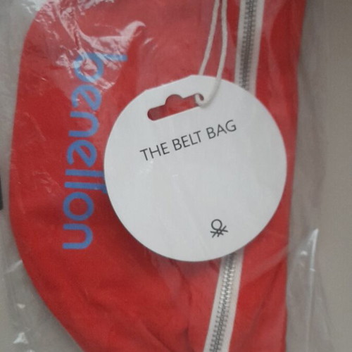 Τσαντάκι μέσης Benetton καινούργιο, κόκκινο, cotton 100%