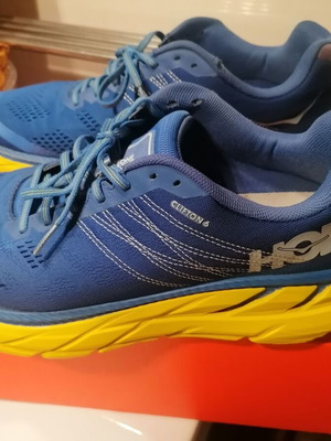 Hoka One One Clifton 6 athletic shoes used size 47 blue yellow