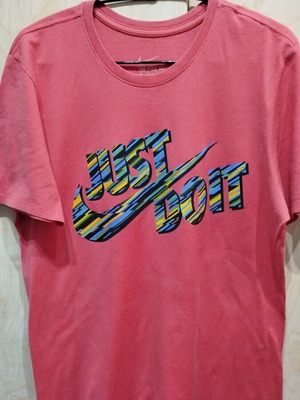 Nike T-shirt short sleeves medium coral like new