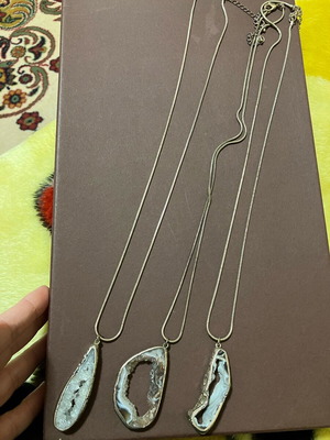 Agate necklaces used, set of 3 pieces