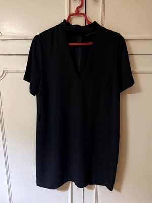 Zara mini black dress with choker neck like new