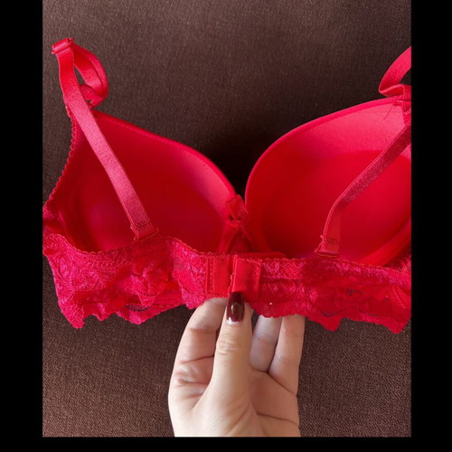Isabelle bra 75B red, new