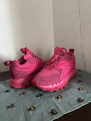 ReebokXCardiB sneakers like new, size 40, pink