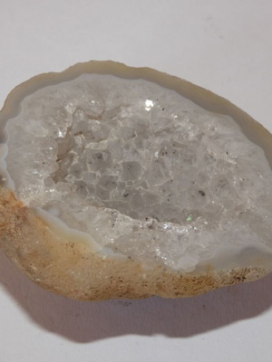 Agate geode with quartz new