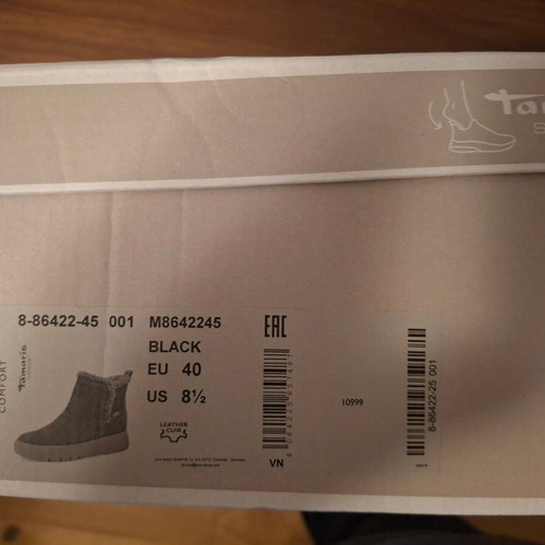 Tamaris black ankle boots new with fur, size 40