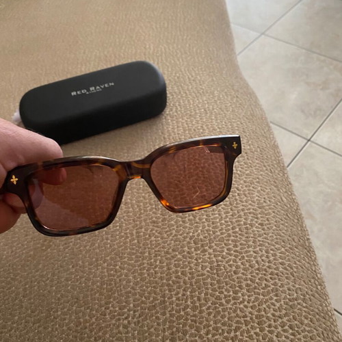 Red Raven sunglasses, brown