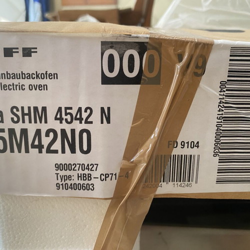 Neff B45M42N0 built-in oven