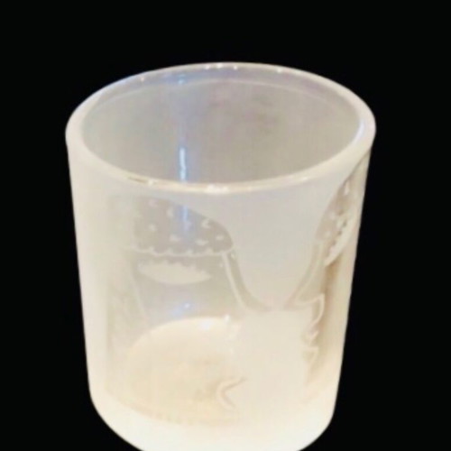Shot glasses like new, set of 3 with frosted texture and designs