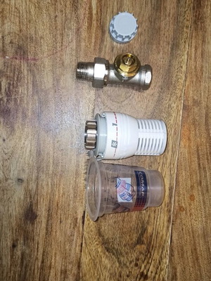 Comap Thermostatic Radiator Valve and Head 1/2" new