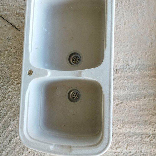 Double kitchen sink with faucet