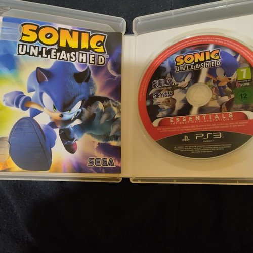 Sonic Unleashed PS3 game like new with booklet