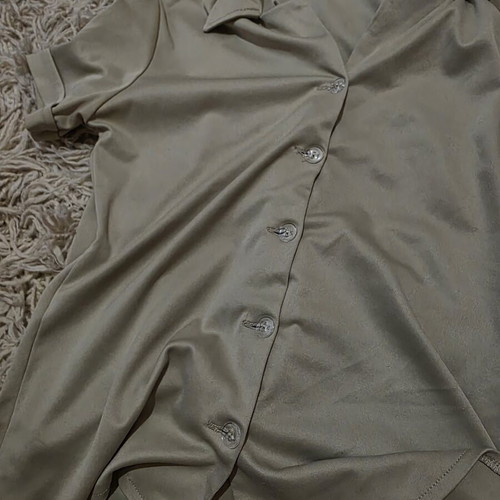 Vintage green shirt like new