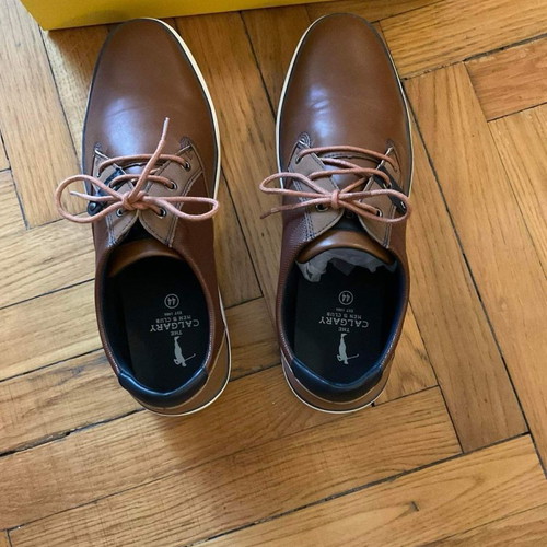 The Calgary mens club shoes new, size 44