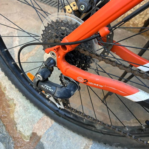 Bontrager Trek mountain bike used, disc brakes, front suspension