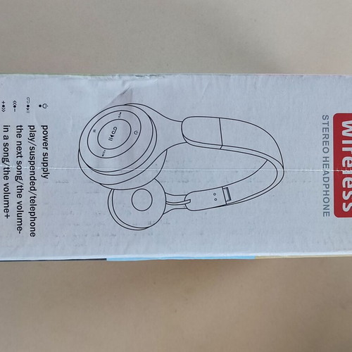 Pink Dream wireless headphones new, hybrid connection