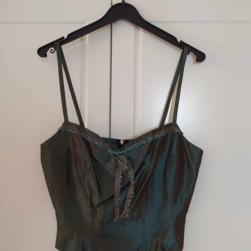 Maxin top used, size large