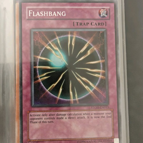 Yu-Gi-Oh card Flashbang like new