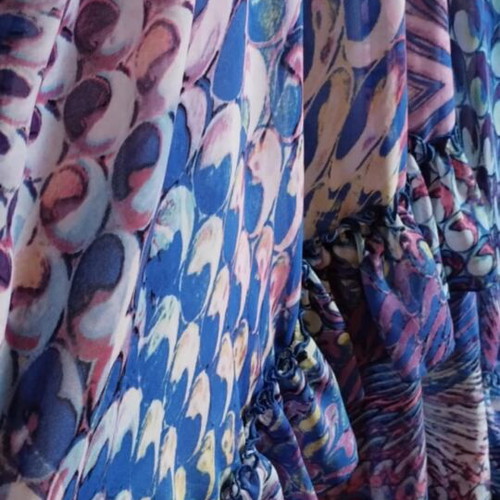 Dress like new, long colorful with elastic waist and sleeves
