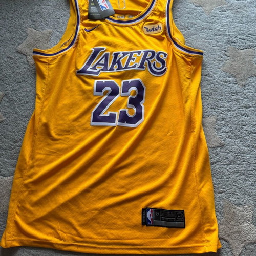 NBA tshirt new