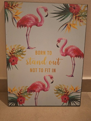 Frame with flamingo