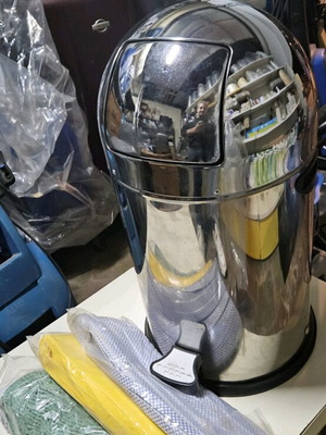Πολυτελές χαρτοδοχείο inox καινούργιο από ανοξείδωτο ατσάλι με καθρέφτη