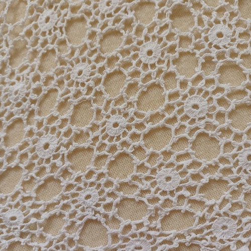 Handmade lace in rhombus shape used