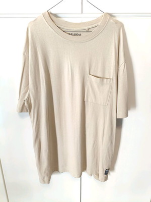 Pull & Bear t-shirt used, size XL, beige