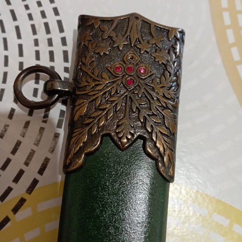 Decorative stiletto with horse head Khanjar, like new, 30 cm