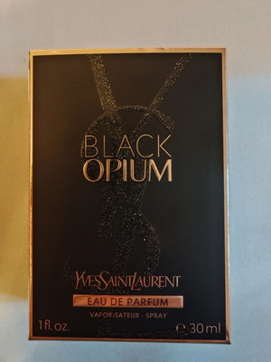 Yves Saint Laurent Black Opium Eau de Parfum 30 ml