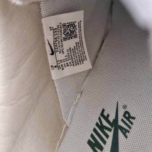 Nike Air Force white with green, like new, size 39