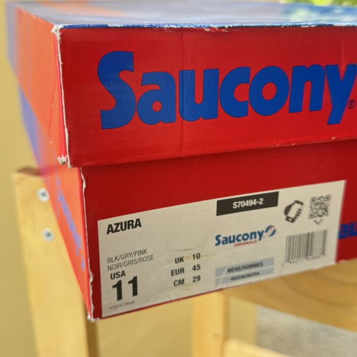 Saucony Azura athletic shoes size 45 used, black