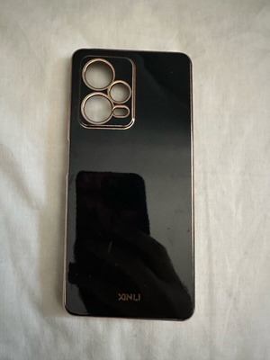 Xiaomi RedMi Note 12 Pro case used with minor scratches