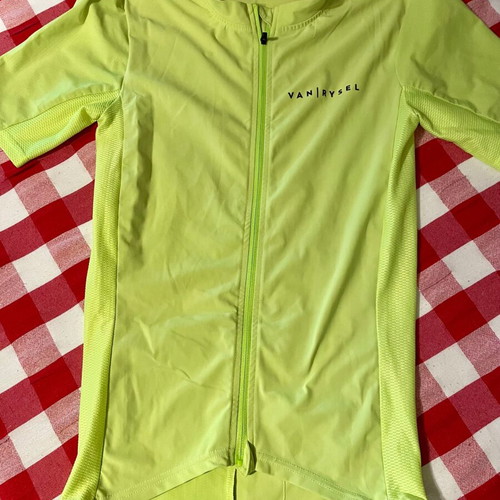 Children's cycling clothes used, 2 sets with sleeves